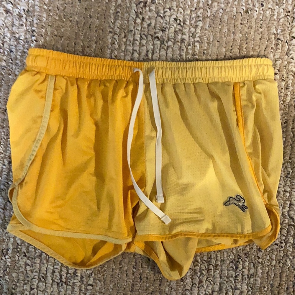 Tacksmith RELAY SHORTS
Turmeric/Yellow / S